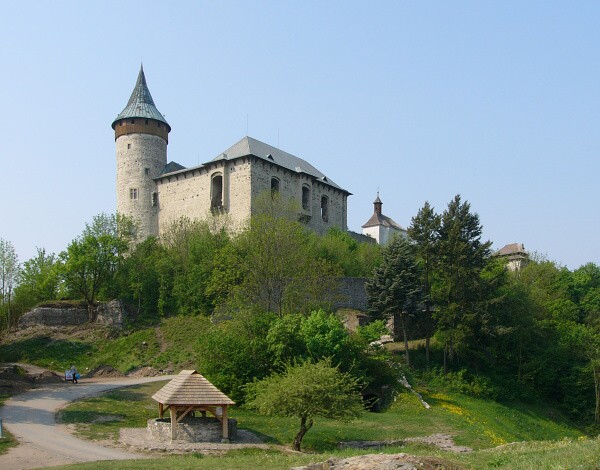 Pohled z doln�ho hradu